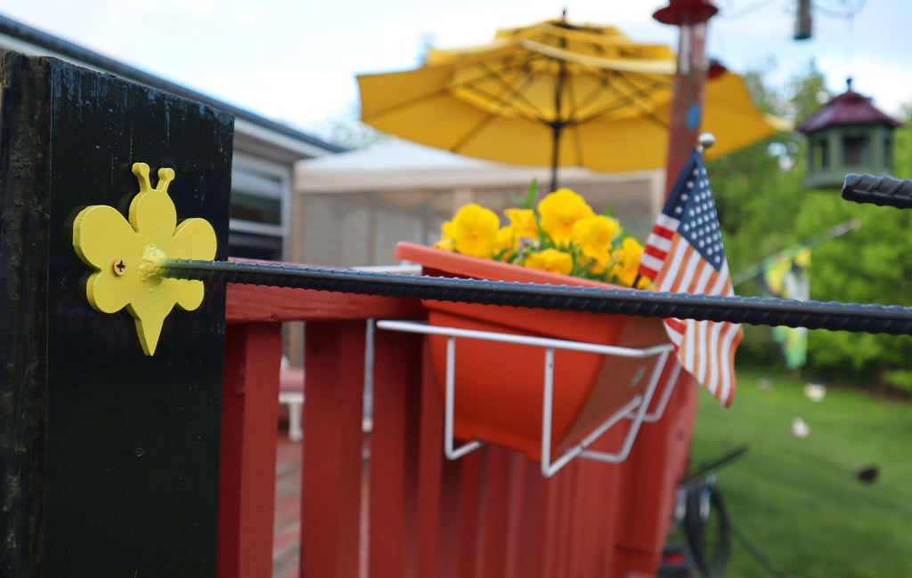 Bee-tiful Mini Flag Holder, Garden Flag Holder, Wall Mounted Flag Holder Hook