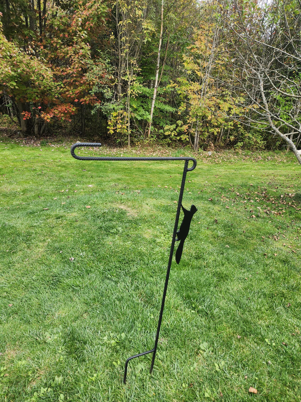 Squirrel Flag Holder, Garden Flag Holder, Garden Flag Stand, Camp Site Marker, Yard Flag Stand, Yard Art, Sign Holder, Squirrel Décor