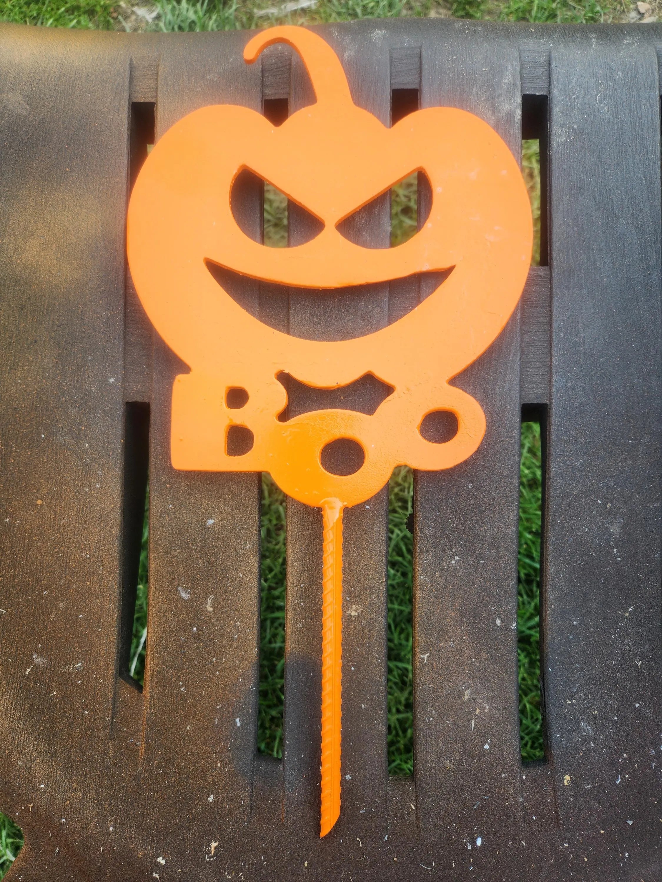 Steel & Rebar Pumpkin Boo Halloween Decoration - Durable Yard Stake for Outdoor Display