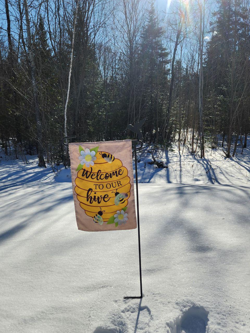 Hummingbird Garden Flag Holder, Garden Flag Stand, Camp Site Marker, Grave Site Memorial, Yard Flag Stand, Summer Garden Flag, Sign Holder